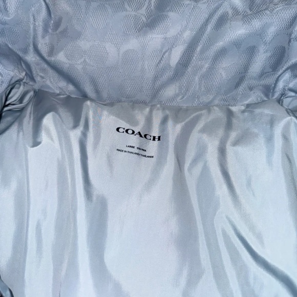 100% AUTHENTIC COACH WOMENS PUFFER JACKET - Picture 6 of 6